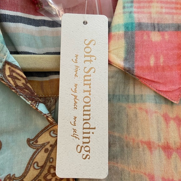 Womens size M(10-12) blouse from Soft Surroundings NWT - Picture 4 of 6